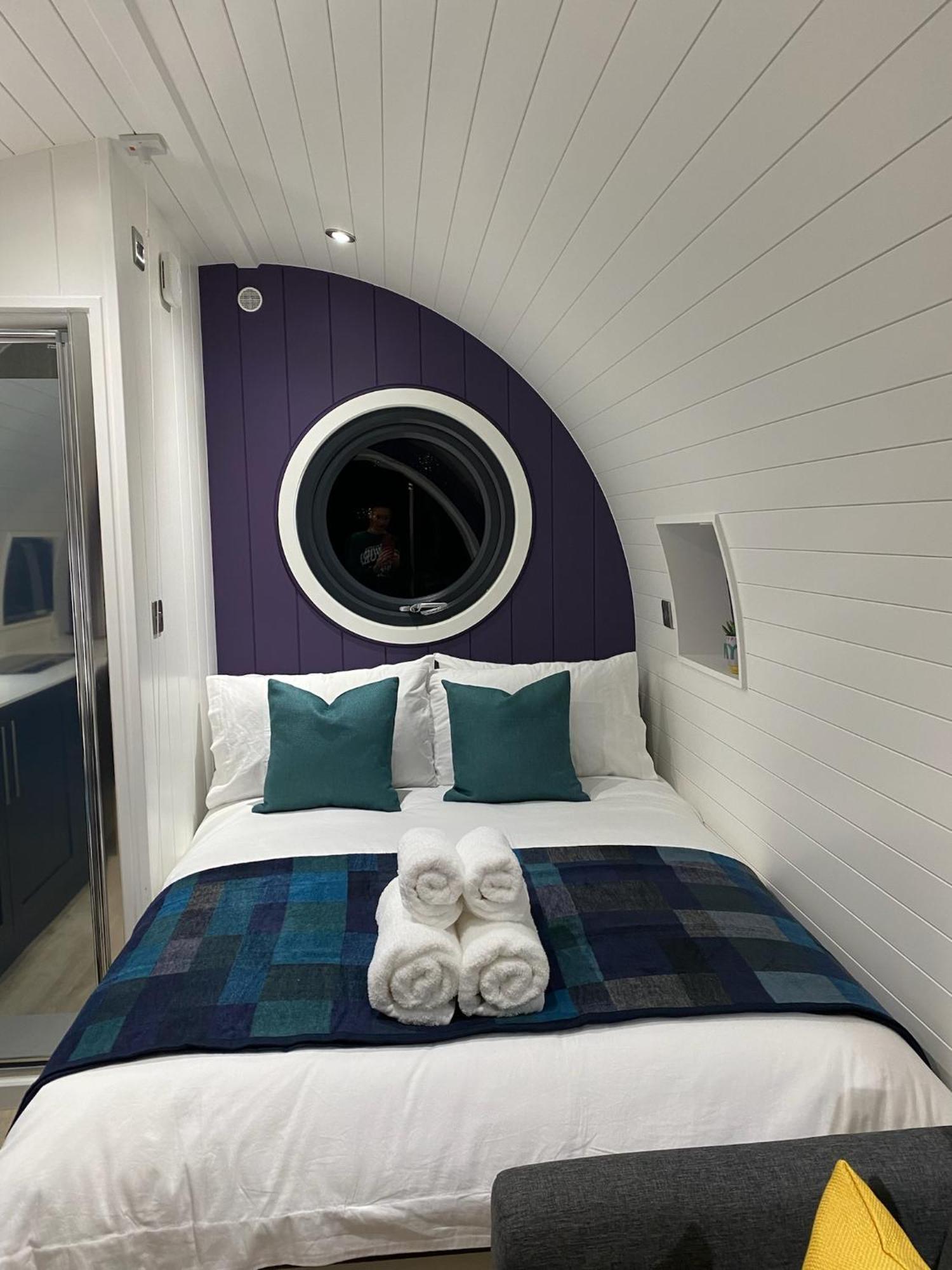 Luxury Glamping In North Yorkshire National Park & Coastal Area Hotel Скарбъро Екстериор снимка